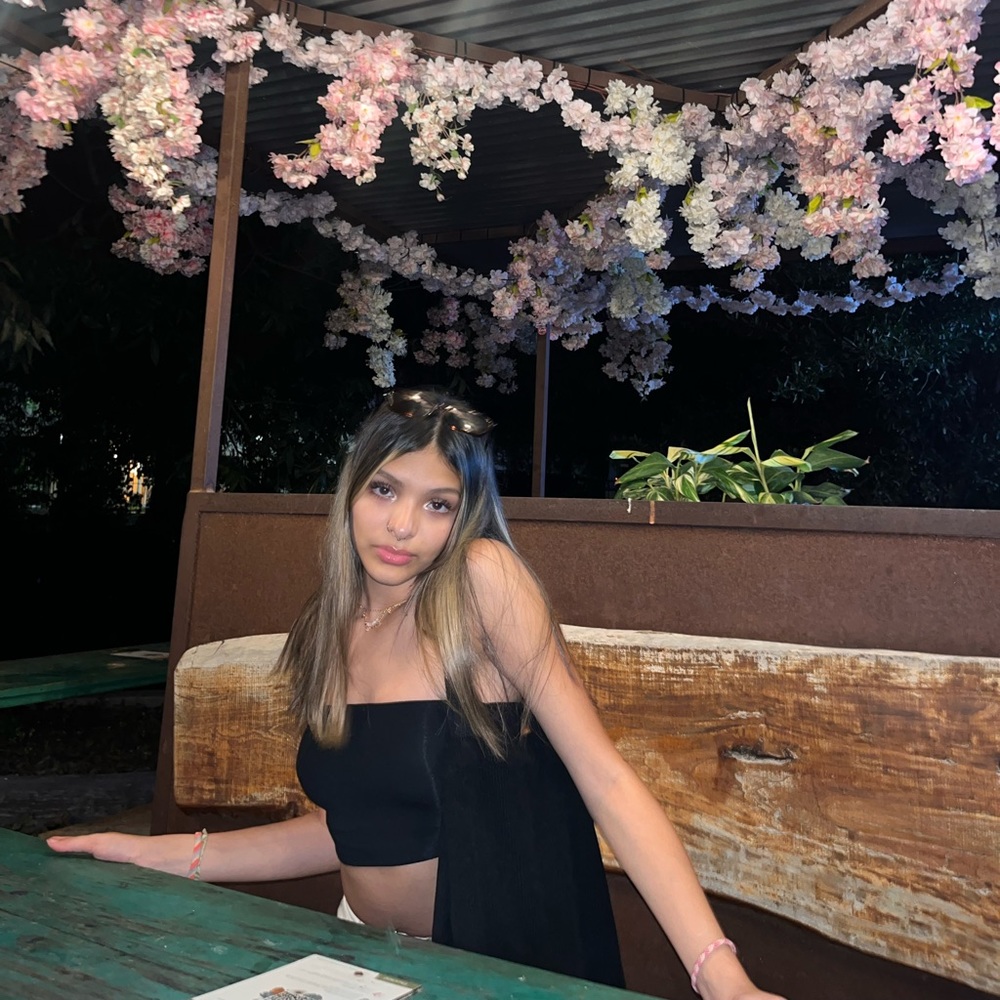 Meet your Posher, Yazmin